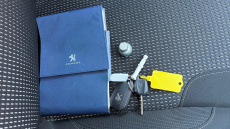 Peugeot 208 1.2 PureTech 82 Tech Edition 5dr [Start Stop] Petrol Hatchback